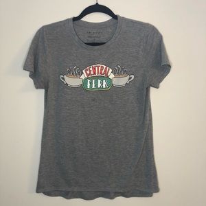 Friends Central Perk Heathered Gray T-shirt Women’s Size Medium Graphic Tee Fan